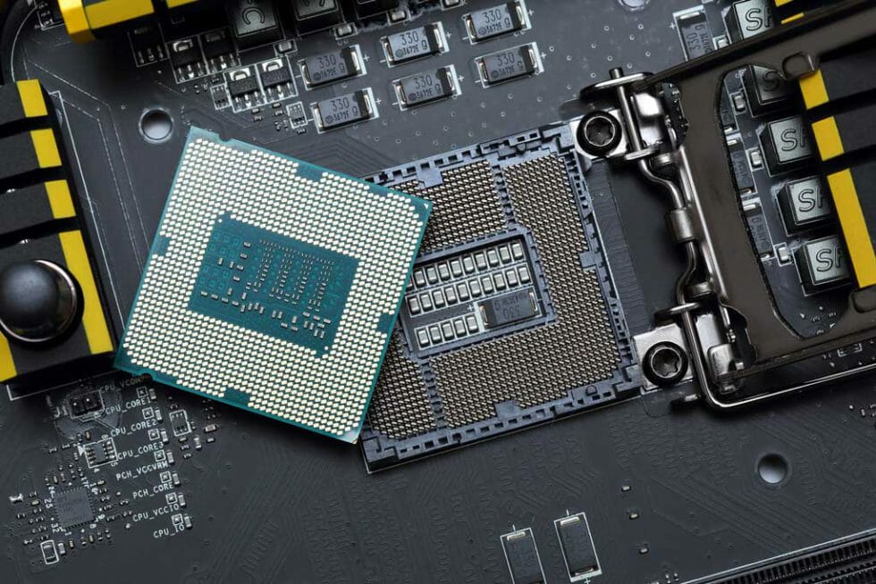 How to pick a good CPU For Gaming in 2020 Age, Performance, Cooling